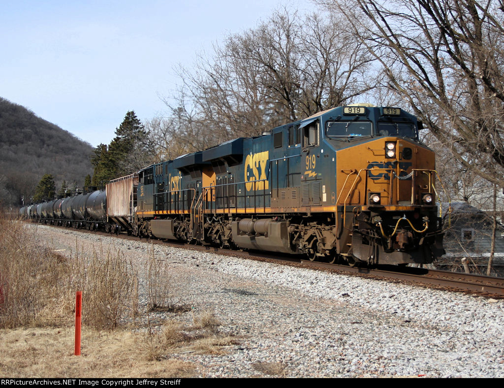 CSXT 919